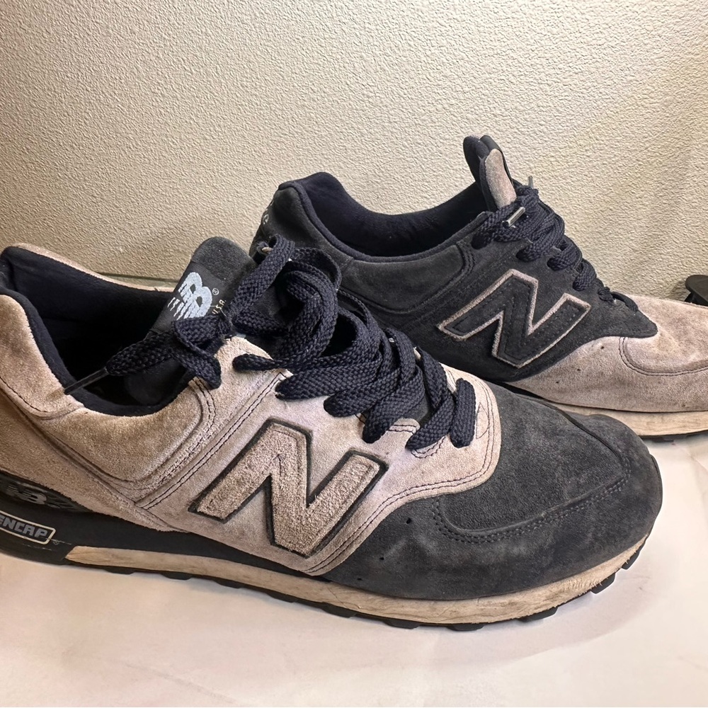 New Balance Men's Navy and Gray Sneakers - size 12